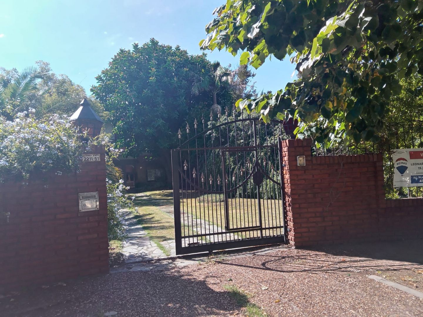 Casa en ALVAREZ JONTE 2200