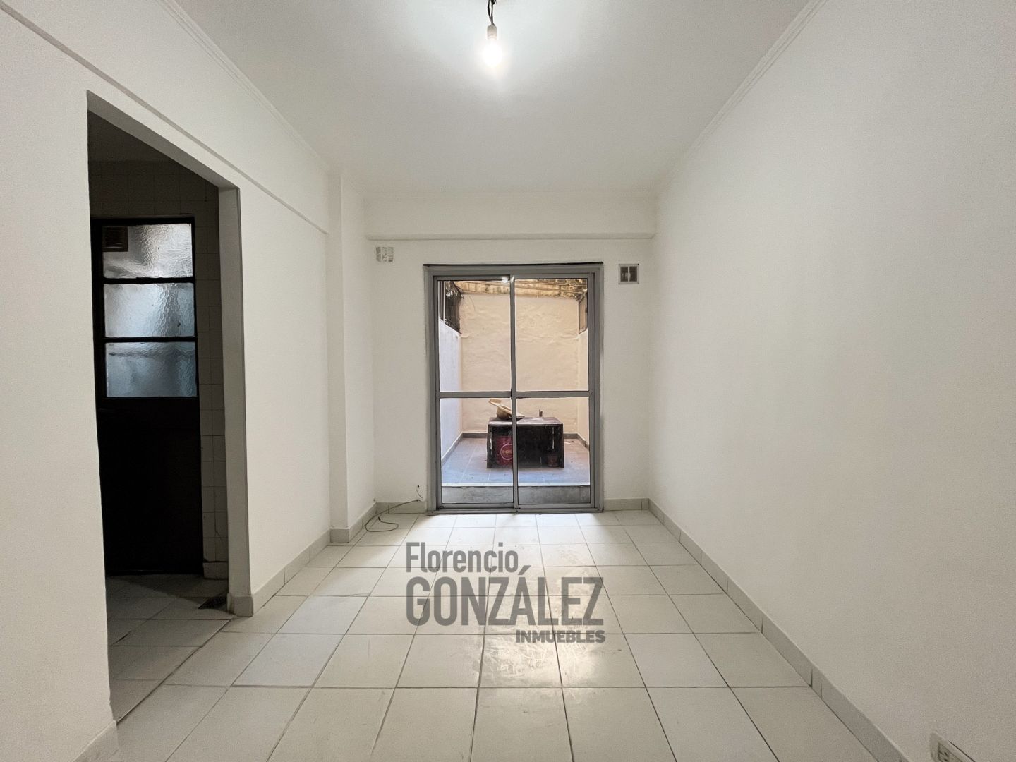 Alquiler de Departamento dos ambientes con cochera techada. Caballito, Capital Federal 
