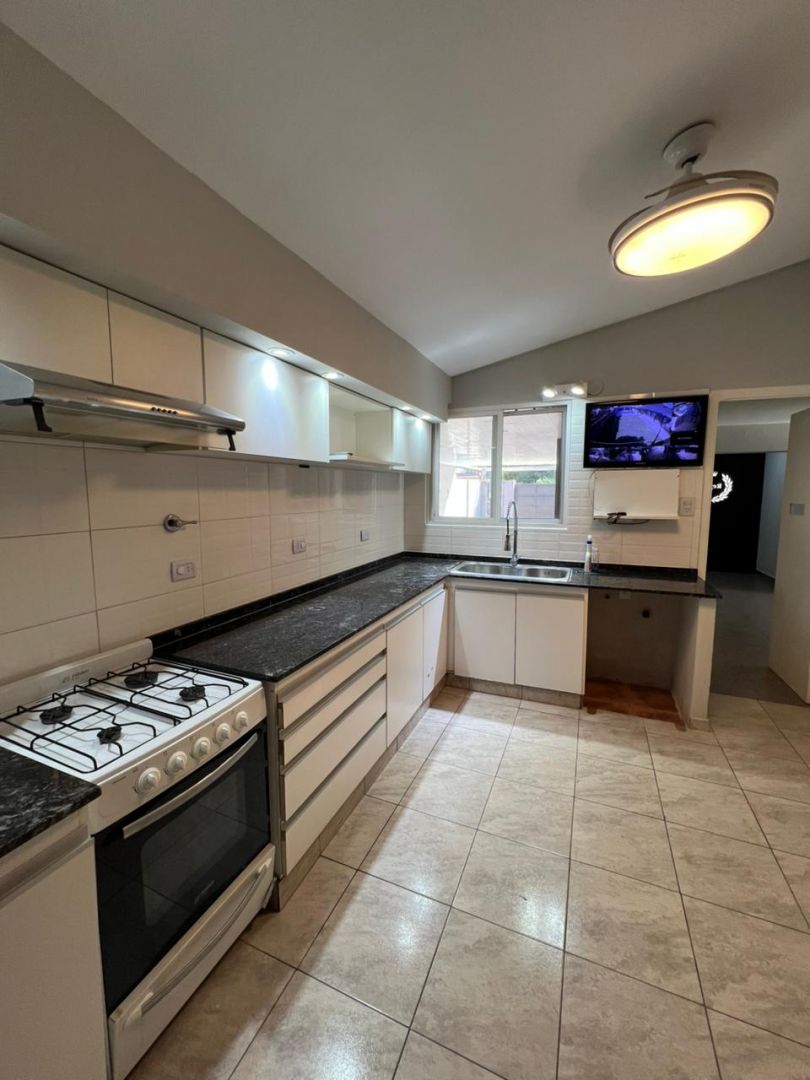 Casa EN ALQUILER