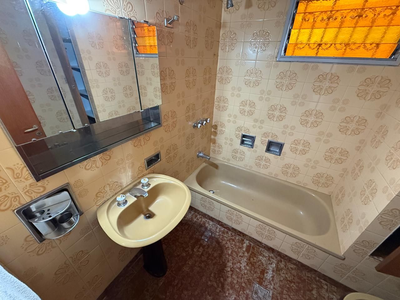 ALQUILER DE CASA EN Vicente López - Villa Adelina - 13