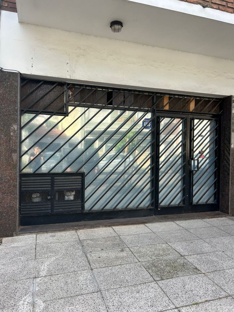 Local Comercial en Alquiler en Villa Pueyrredon, Capital Federal