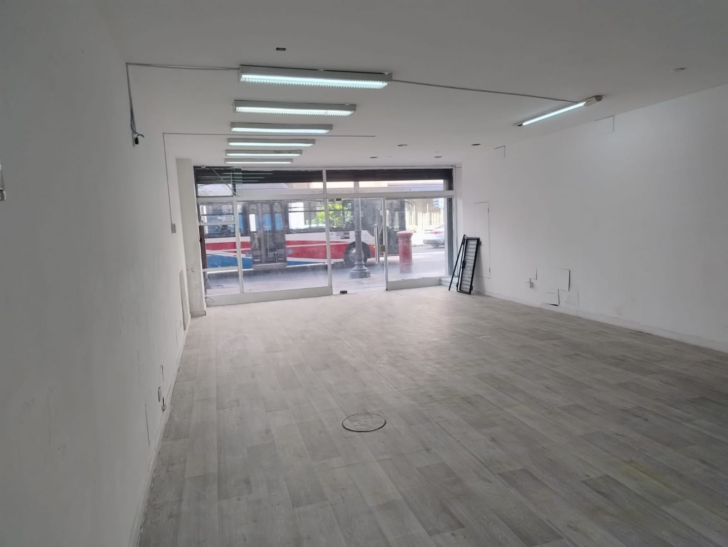 Local Comercial en AV CORDOBA 600
