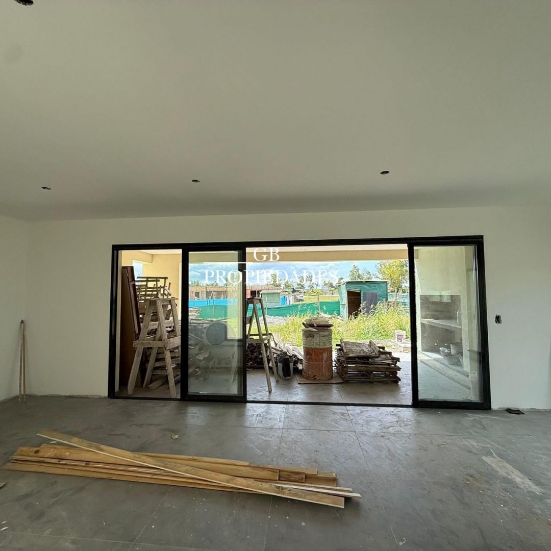 VENTA DE CASA EN Pilar - Santa Sofia - 7