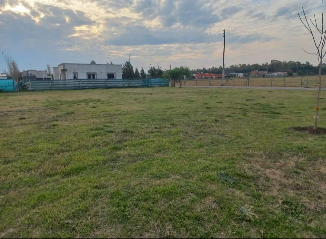 VENTA DE LOTE EN Presidente Perón - Santo Domingo - 6