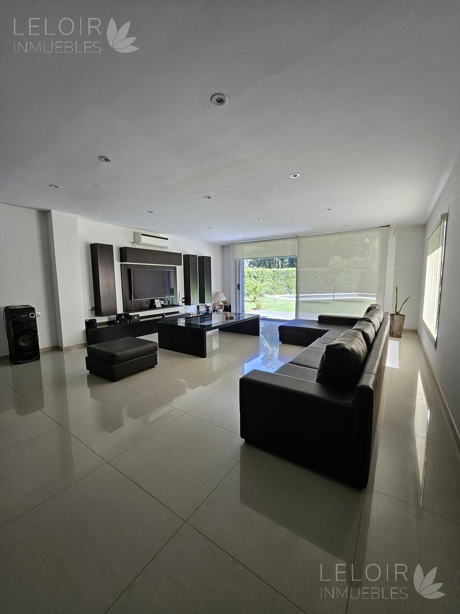 Casa en Venta en Ituzaingo, G.B.A. Zona Oeste