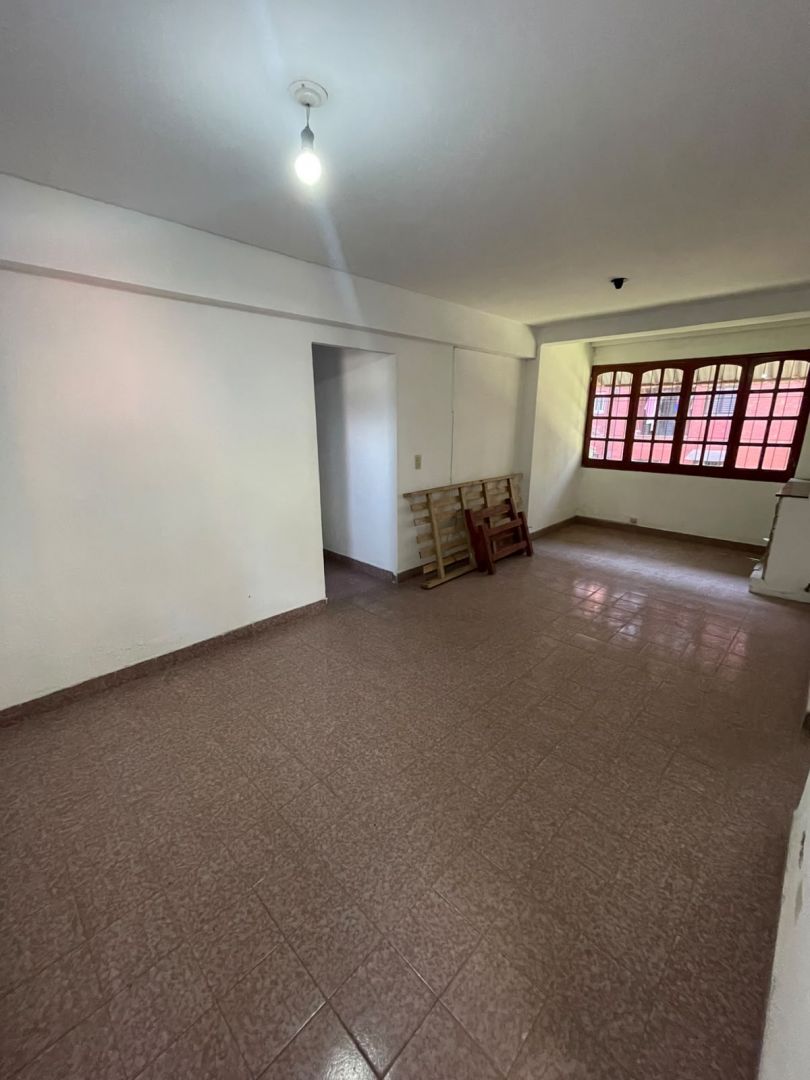 Departamento en Lamadrid 4000