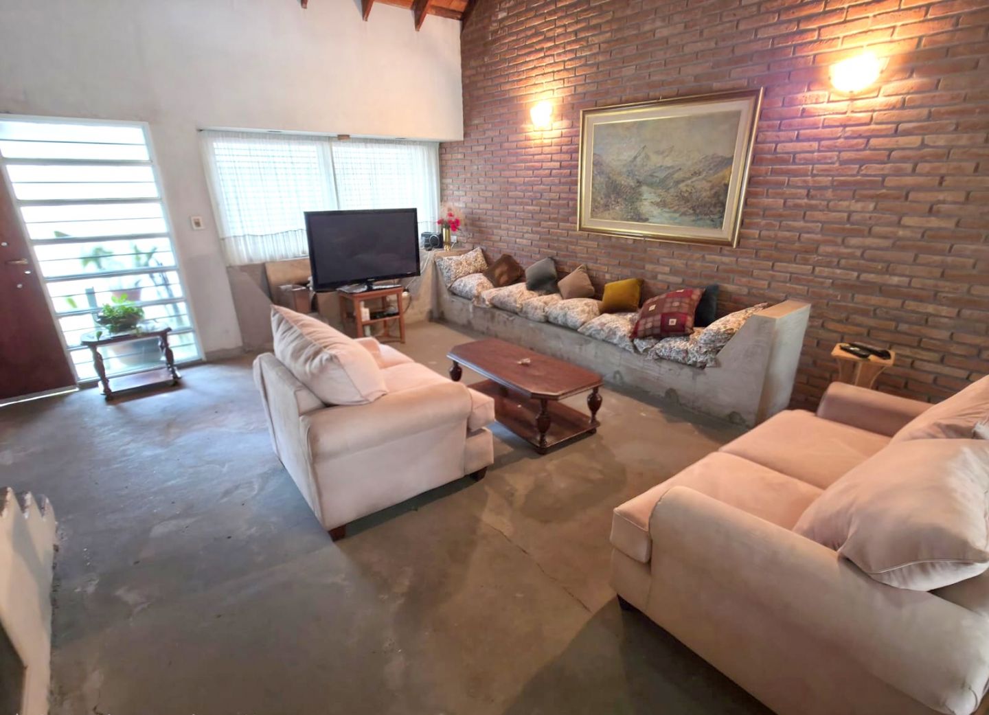 Casa en Venta en General San Martin, G.B.A. Zona Norte