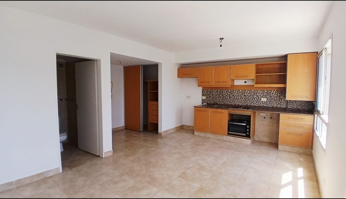 ALQUILER DE DEPARTAMENTO EN San Miguel - 11