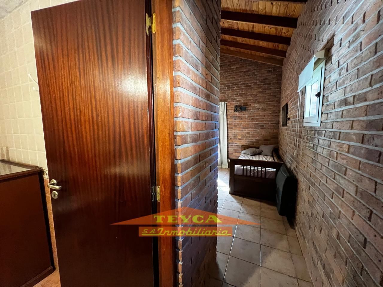 Casa en venta Lasalle 5 ambientes