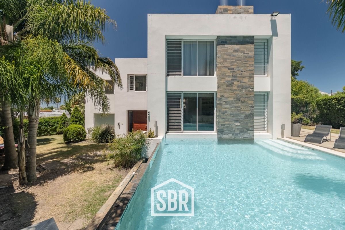 Casa EN ALQUILER
