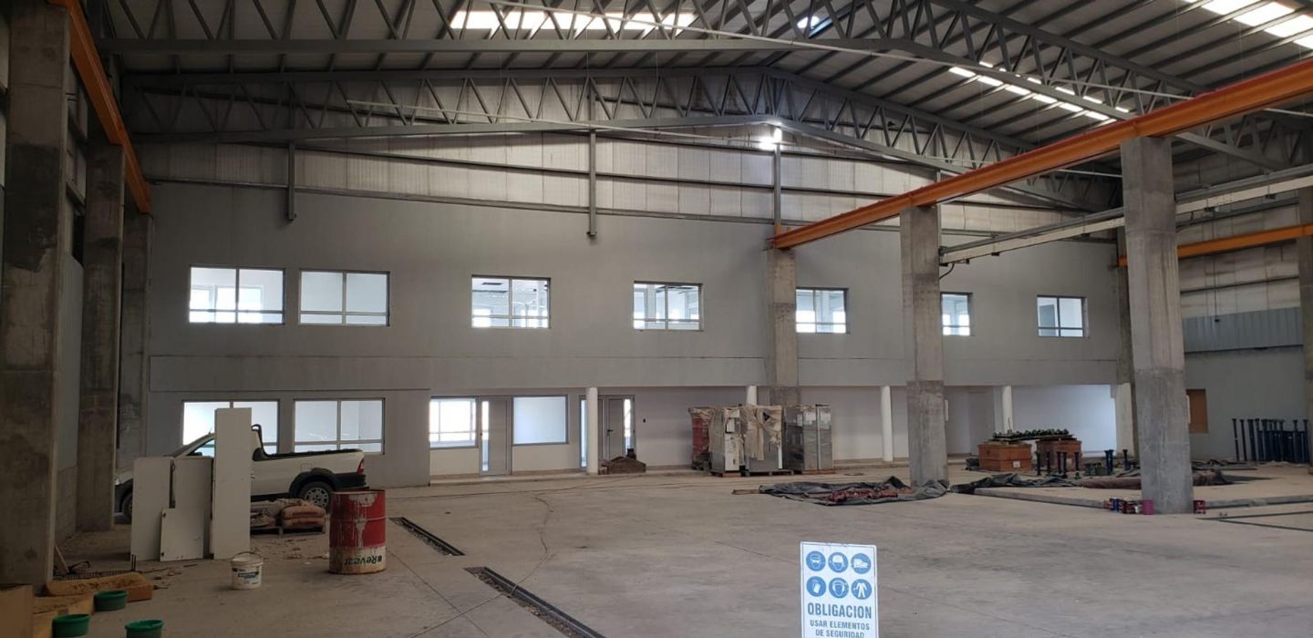 VENTA DE GALPON EN Neuquén - Parque Industrial - 24