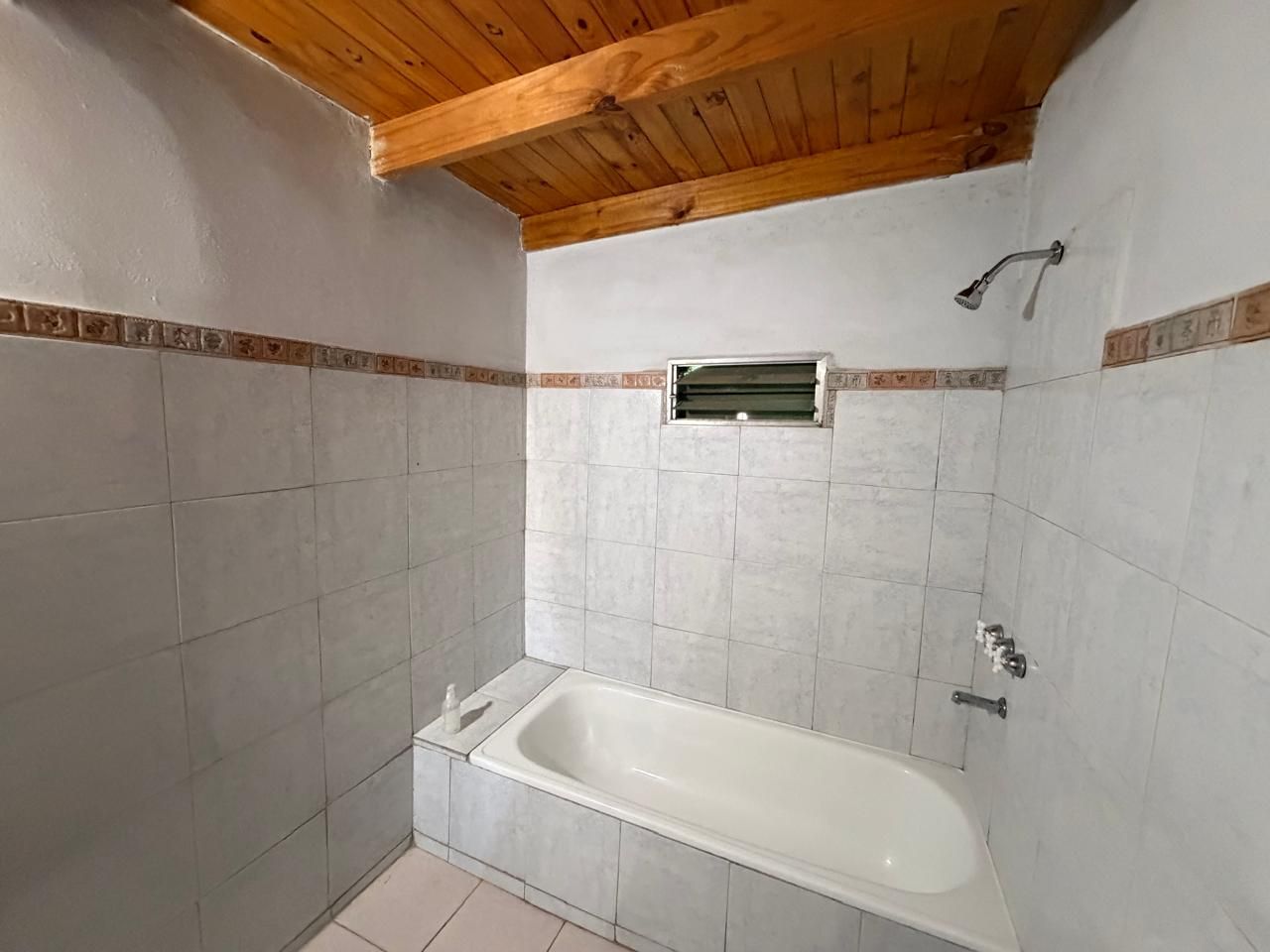 Casa EN ALQUILER