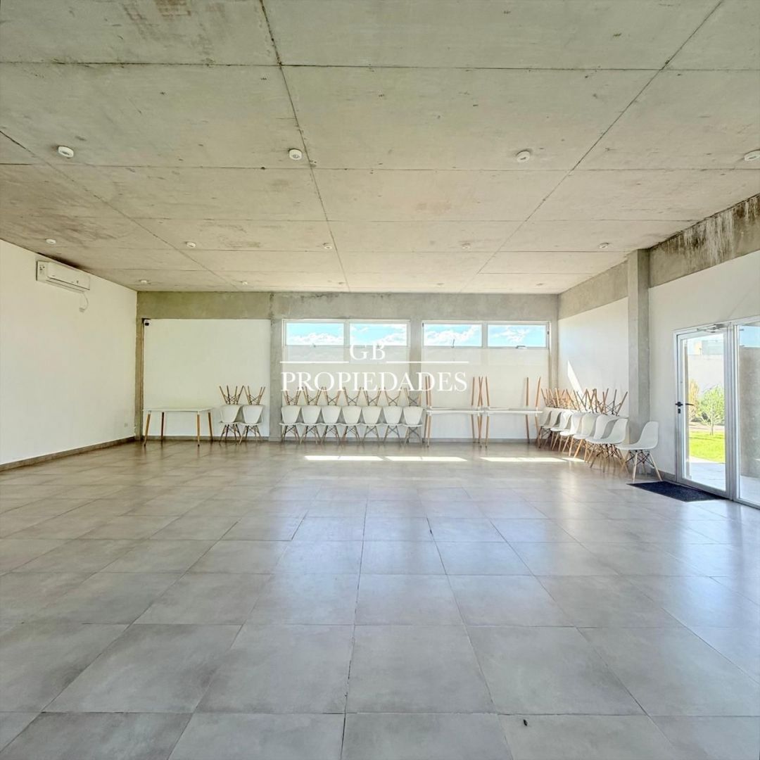 VENTA DE CASA EN Pilar - Santa Lucia - 34