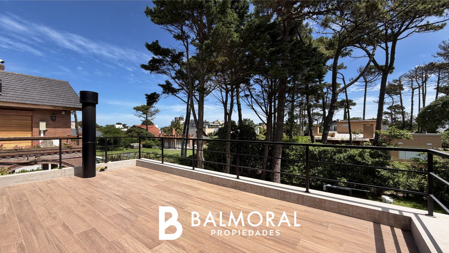 ALQUILER DE CASA EN Pinamar - Lasalle - 29