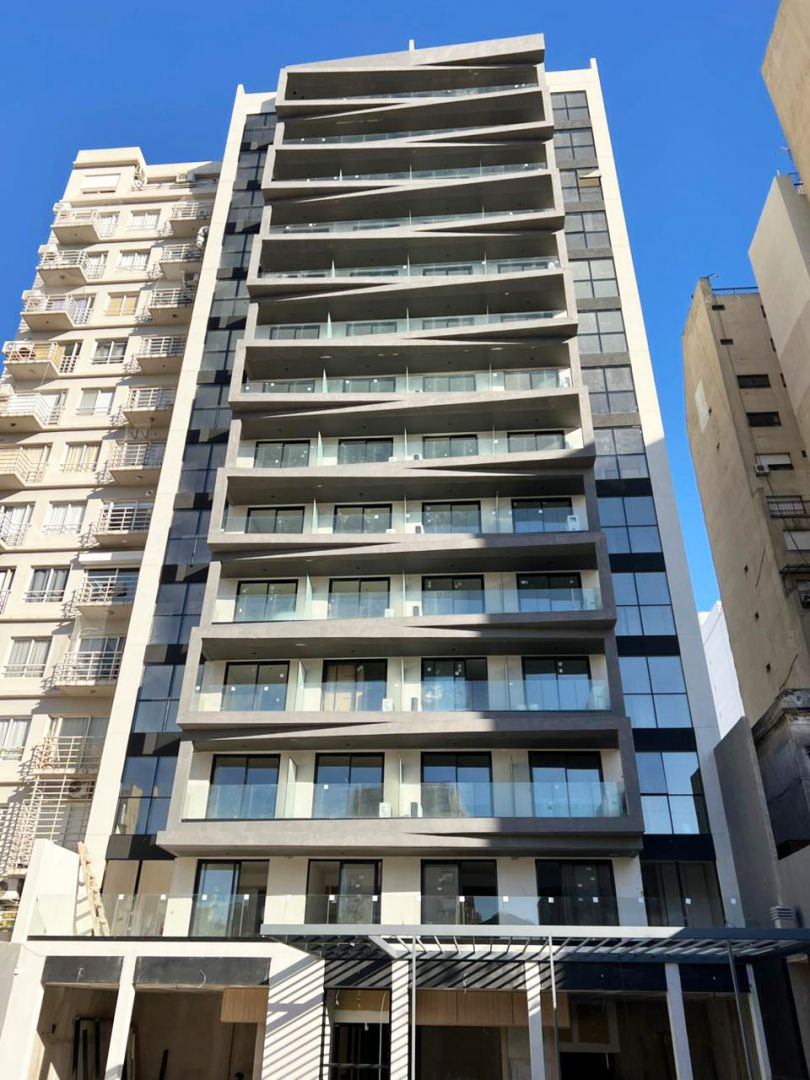 Departamento en Av. Independenci 2500