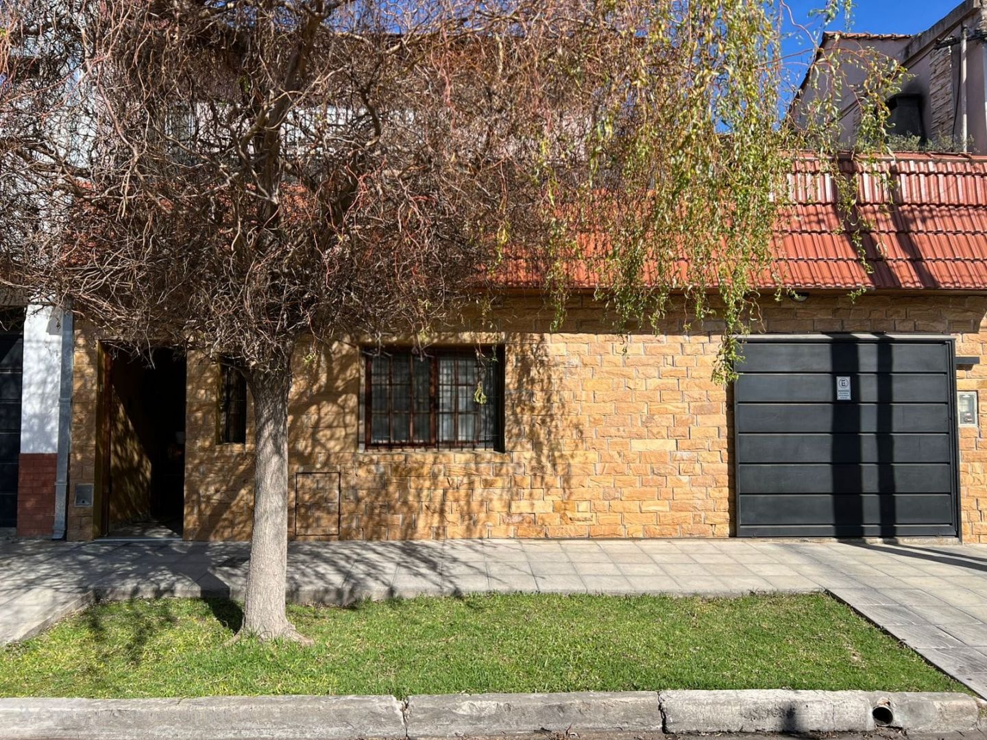 Casa en Venta en General San Martin, G.B.A. Zona Norte