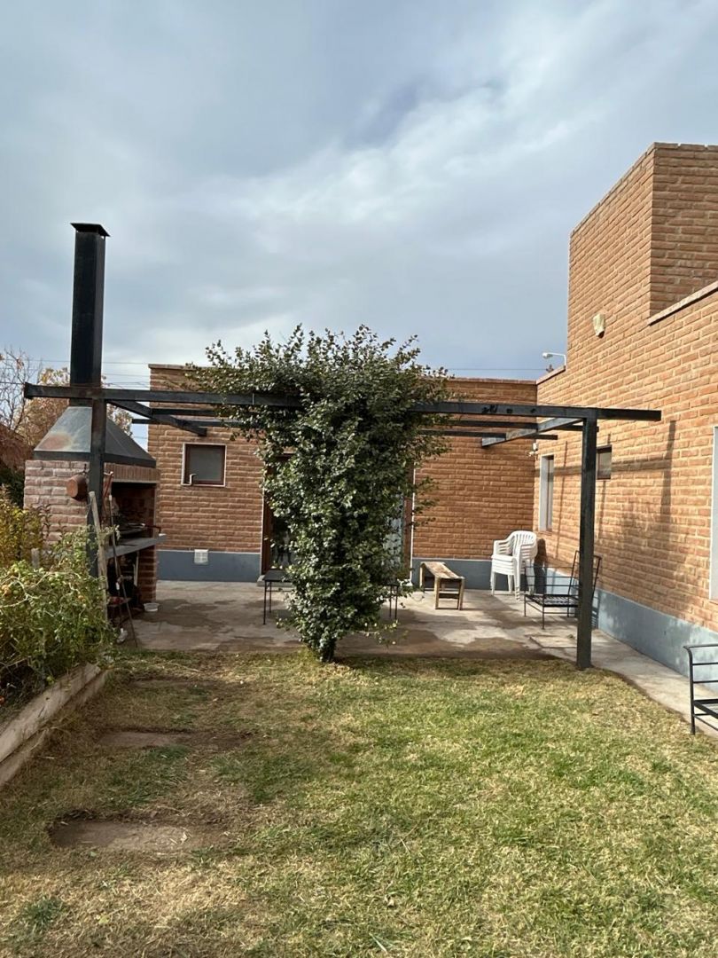 VENTA DE CASA EN Plottier - EL FLOREAL - 16