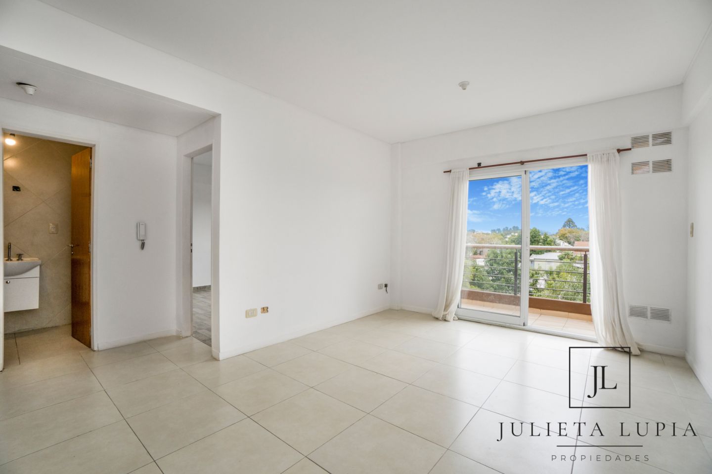 Departamento en Venta en Moron, G.B.A. Zona Oeste