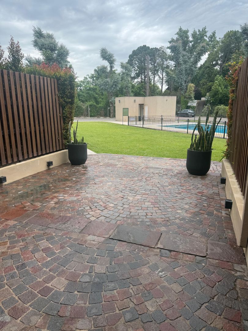 VENTA DE DEPARTAMENTO EN Pilar - 34