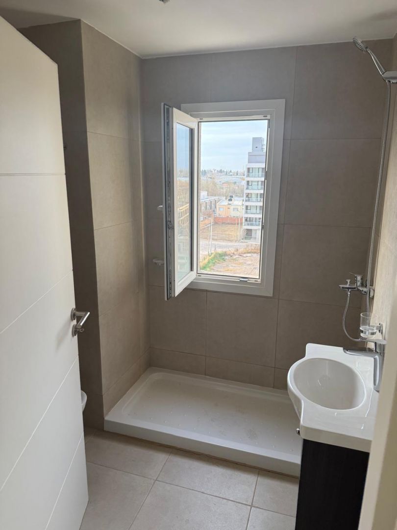 Departamento en Alquiler en Neuquen, Neuquen