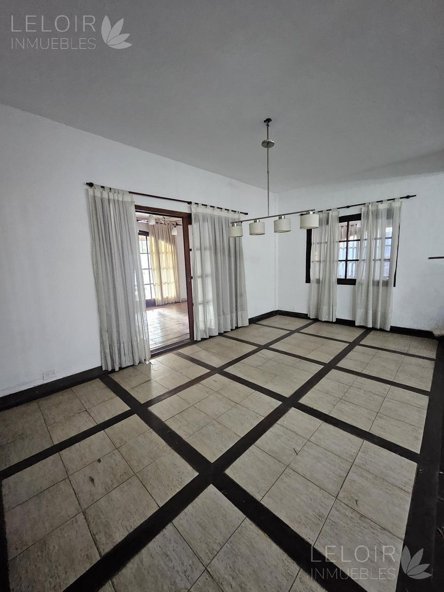 Casa en Venta en Ituzaingo, G.B.A. Zona Oeste