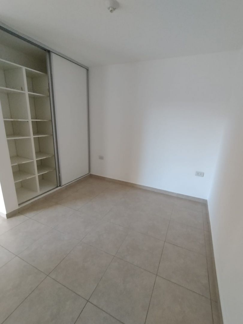 ALQUILER DE DEPARTAMENTO EN Río Tercero - LAS FLORES — foto 4