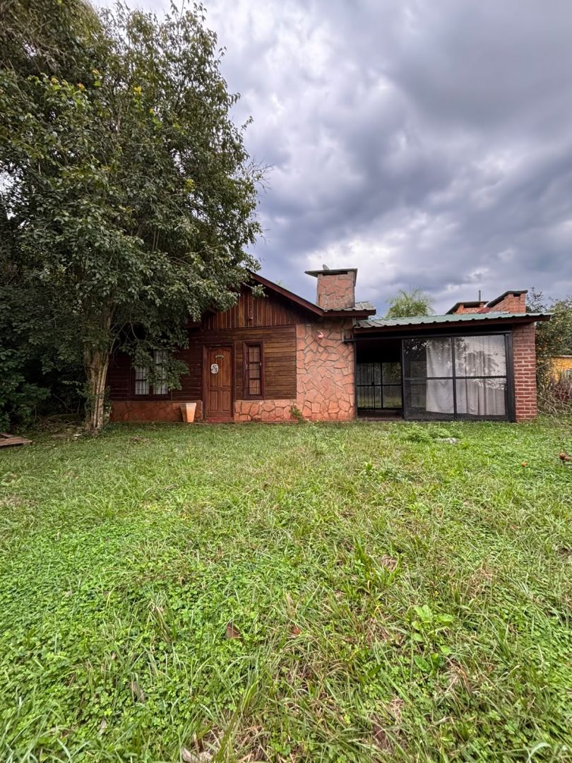 Casa en Av. Carlos Boset