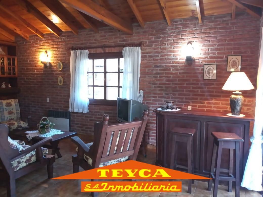 Casa en venta Lasalle 4 ambientes