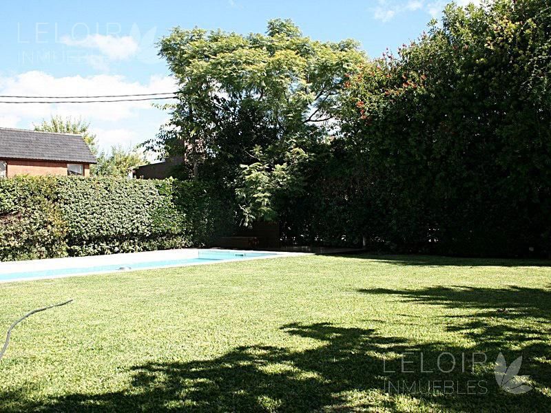 Casa en Venta en Ituzaingo, G.B.A. Zona Oeste