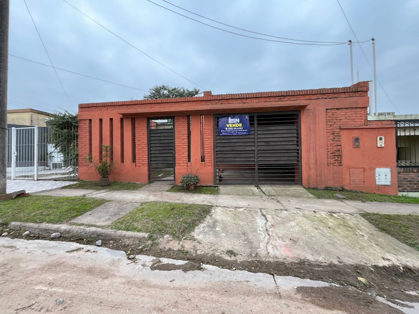 VENTA DE CASA EN Las Talitas - 95 viviendas - 1