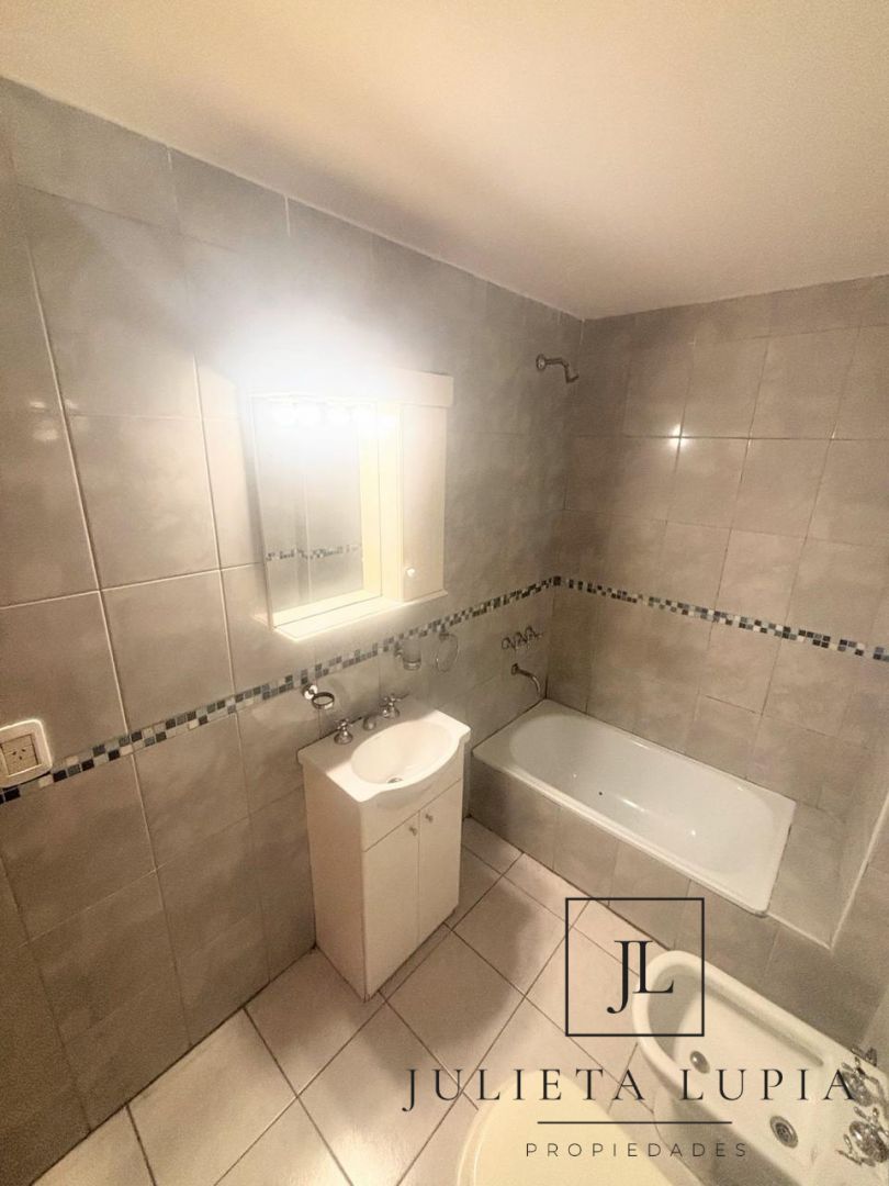 Departamento en Venta en Tres de Febrero, G.B.A. Zona Oeste