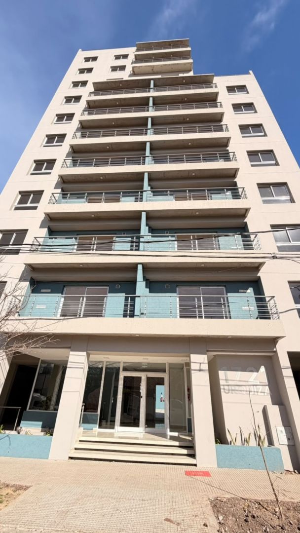 Departamento en Gral. Urquiza 1700