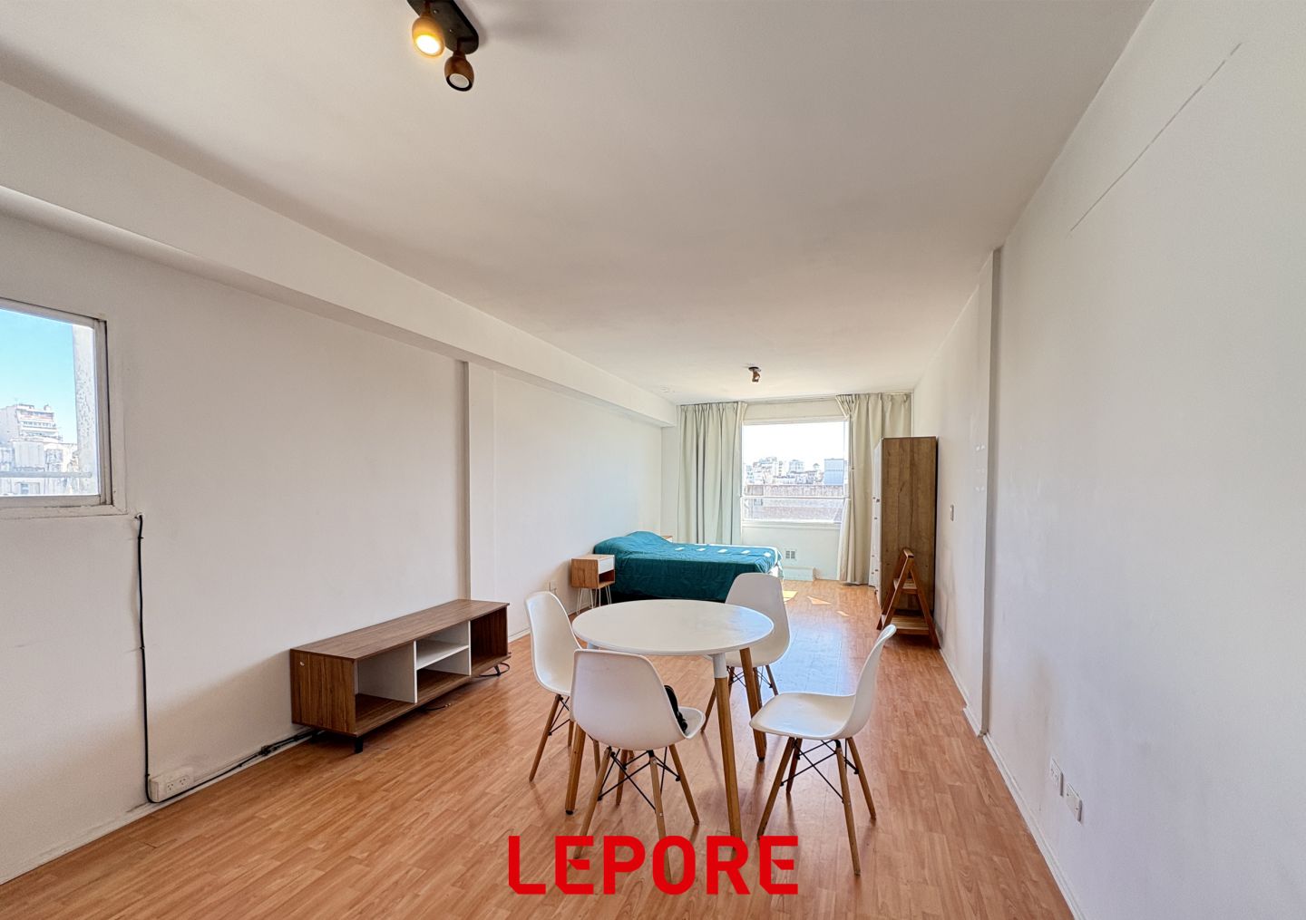 ALQUILER DE DEPARTAMENTO EN Capital Federal - Abasto - 1