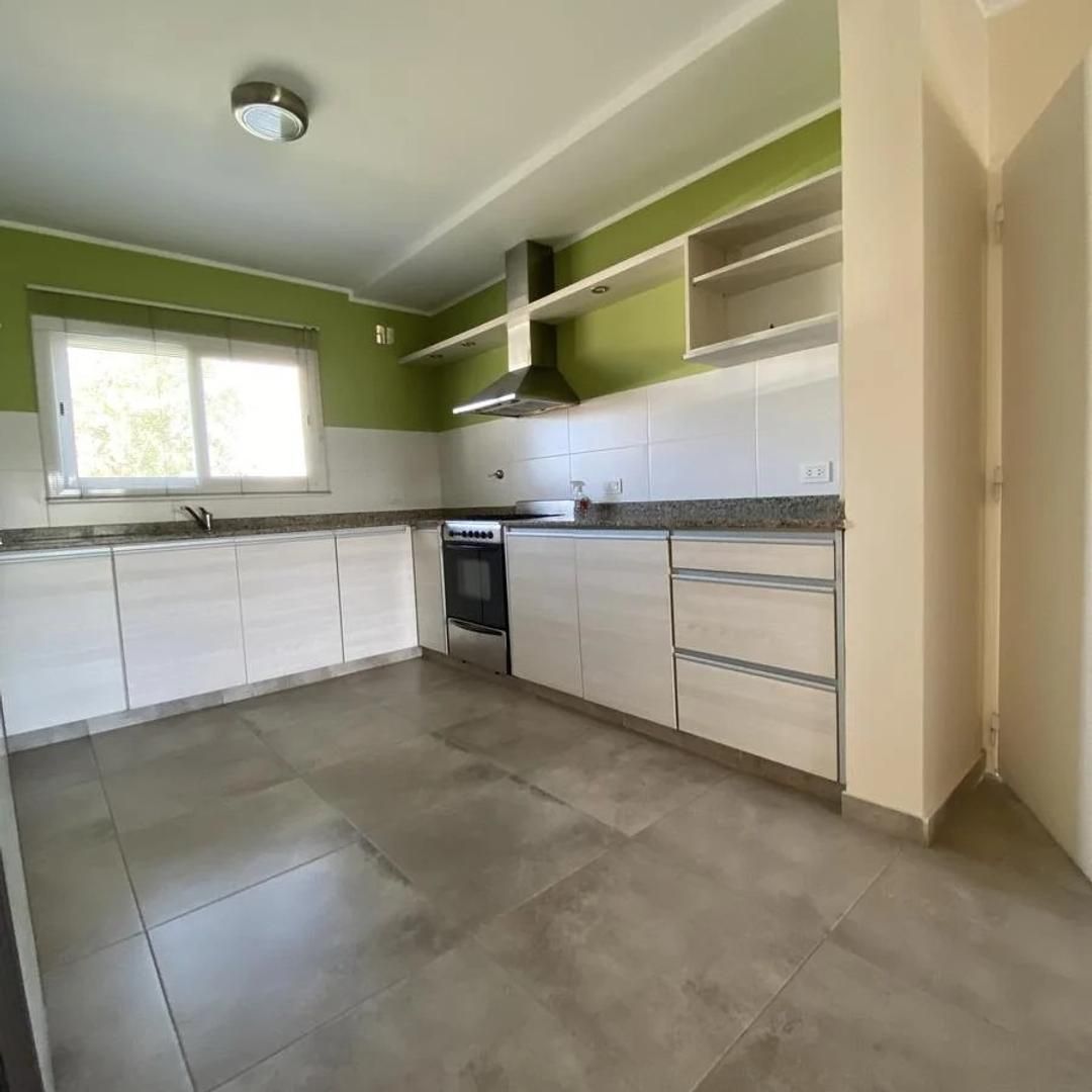 Casa EN ALQUILER