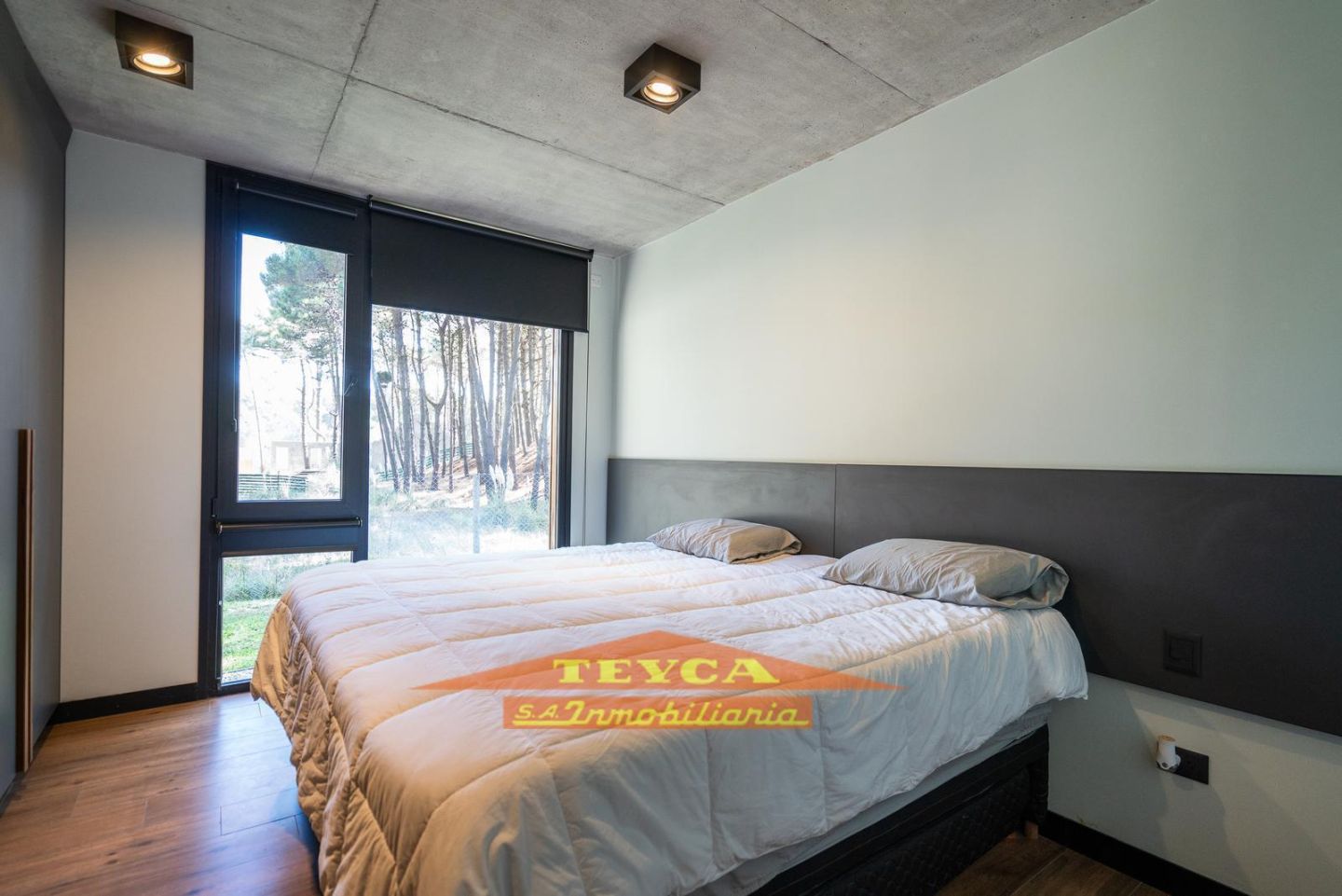Casa en venta Barrio Pioneros 4 ambientes