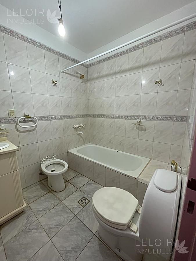 Casa en Venta en Ituzaingo, G.B.A. Zona Oeste