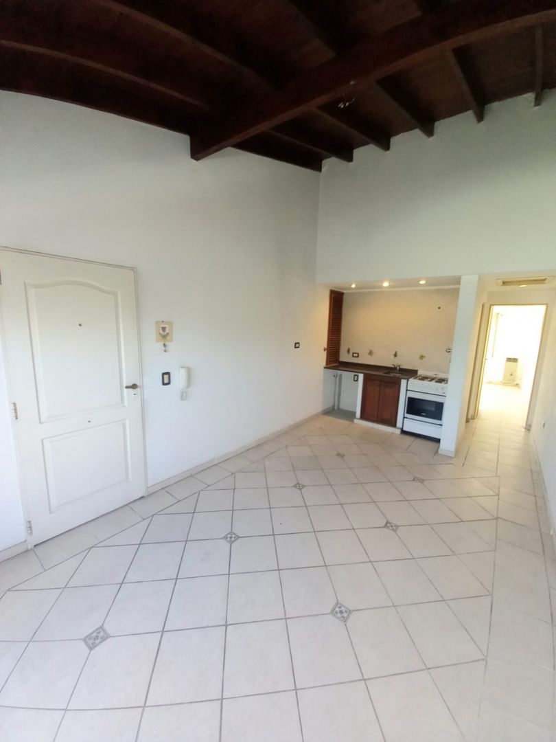 Departamento en Venta en Moron, G.B.A. Zona Oeste