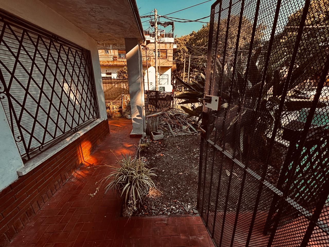 Casa en Venta en General San Martin, G.B.A. Zona Norte