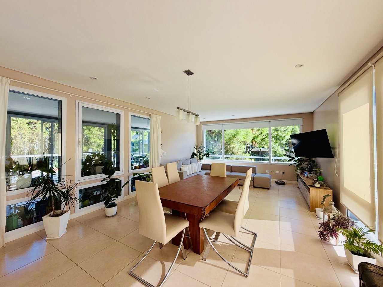 Casa en Venta en Pinamar, Buenos Aires Costa Atlantica