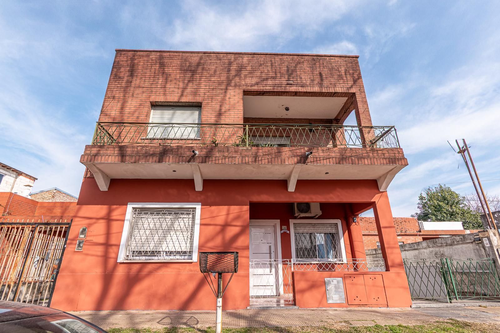 Casa en Venta en General San Martin, G.B.A. Zona Norte