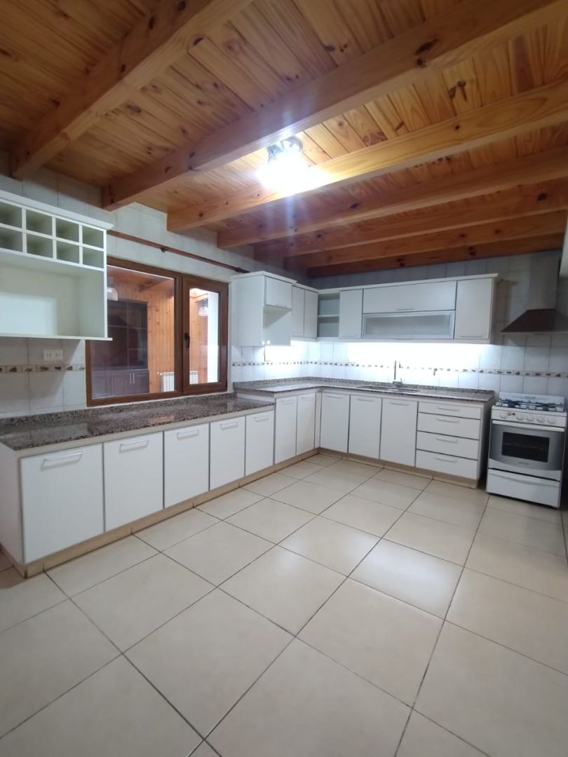 Casa EN ALQUILER