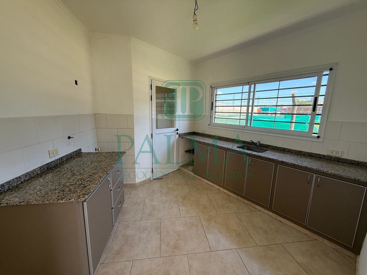 Casa EN ALQUILER