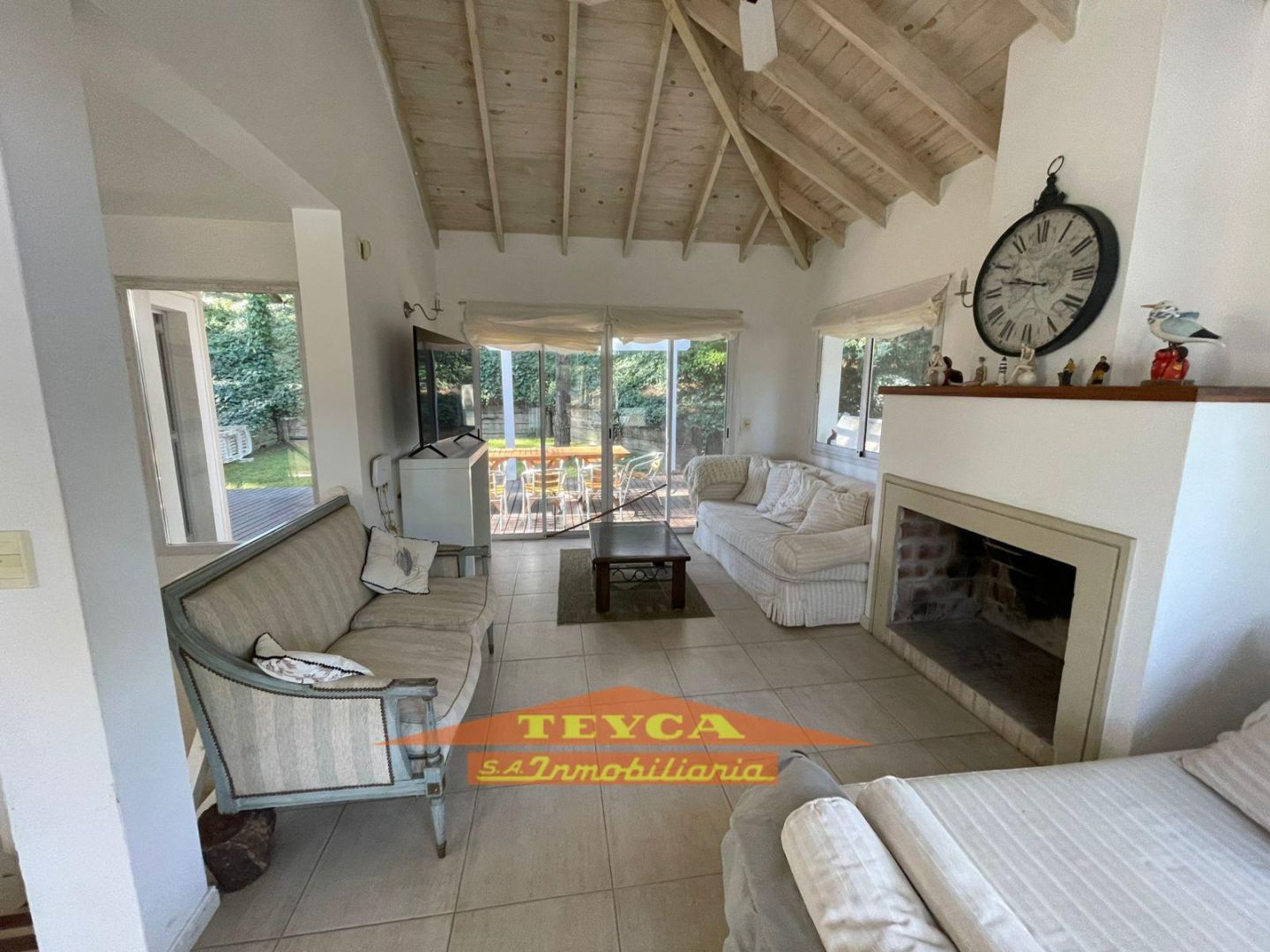 Casa en venta Lasalle 5 ambientes
