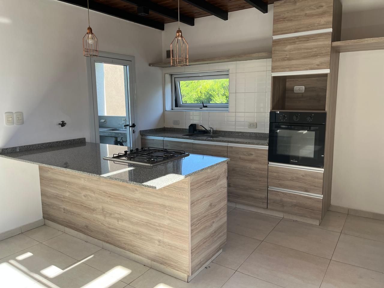VENTA DE CASA EN Esteban Echeverría - Santa Inés - 7