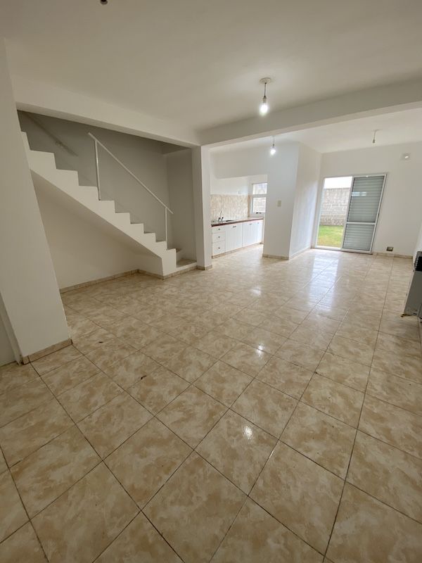 Casa en alquiler Parque Norte 3 ambientes