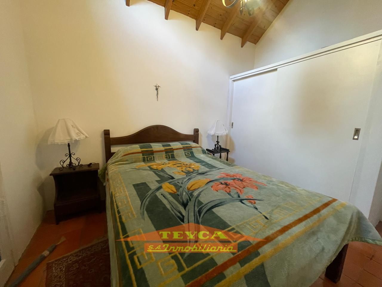 Casa en venta Lasalle 5 ambientes
