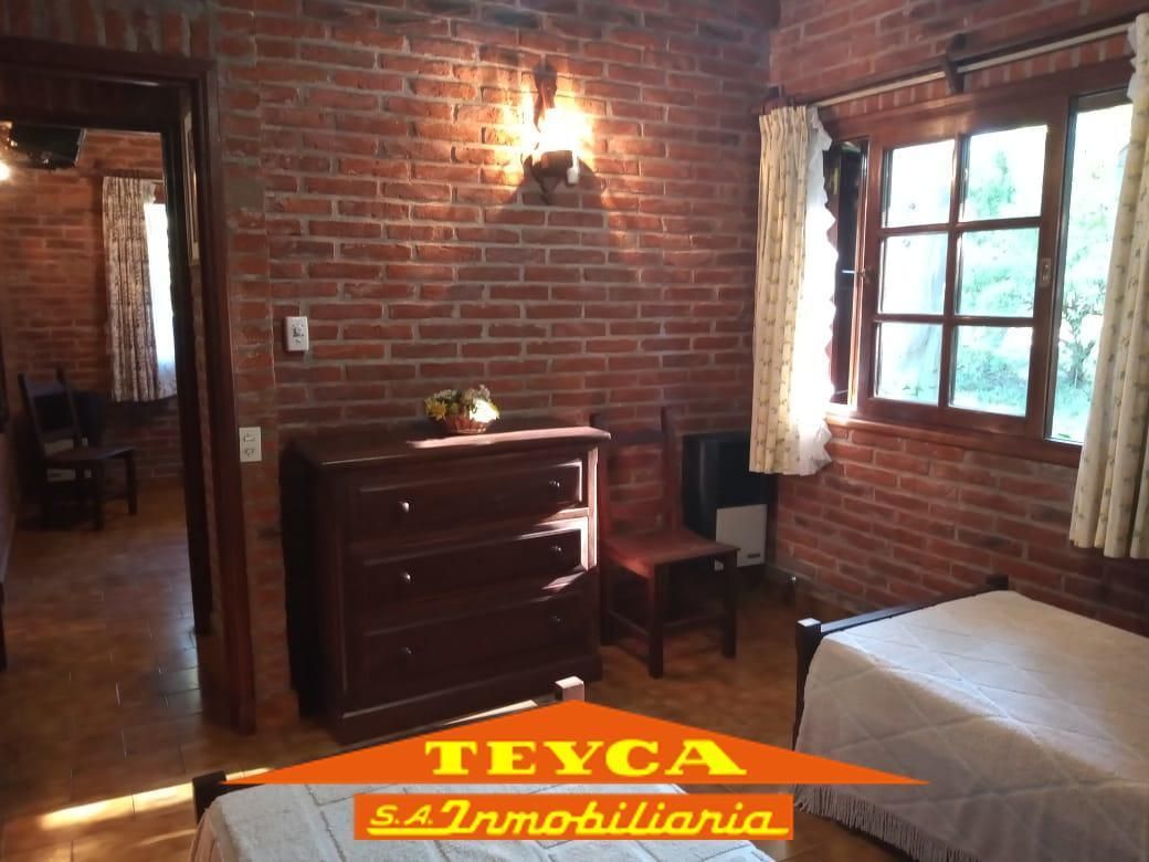 Casa en venta Lasalle 4 ambientes