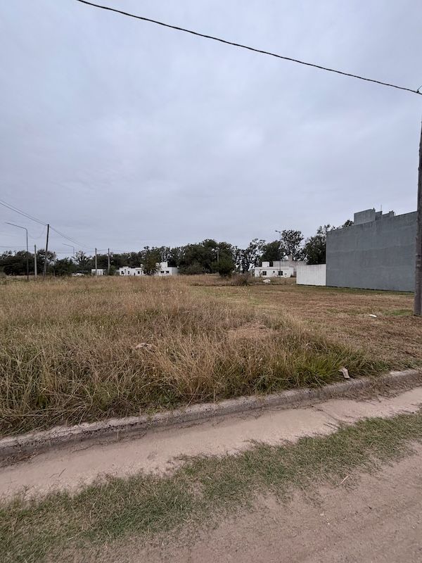Lote en venta Jardines Del H&iacute;pico 0 ambientes