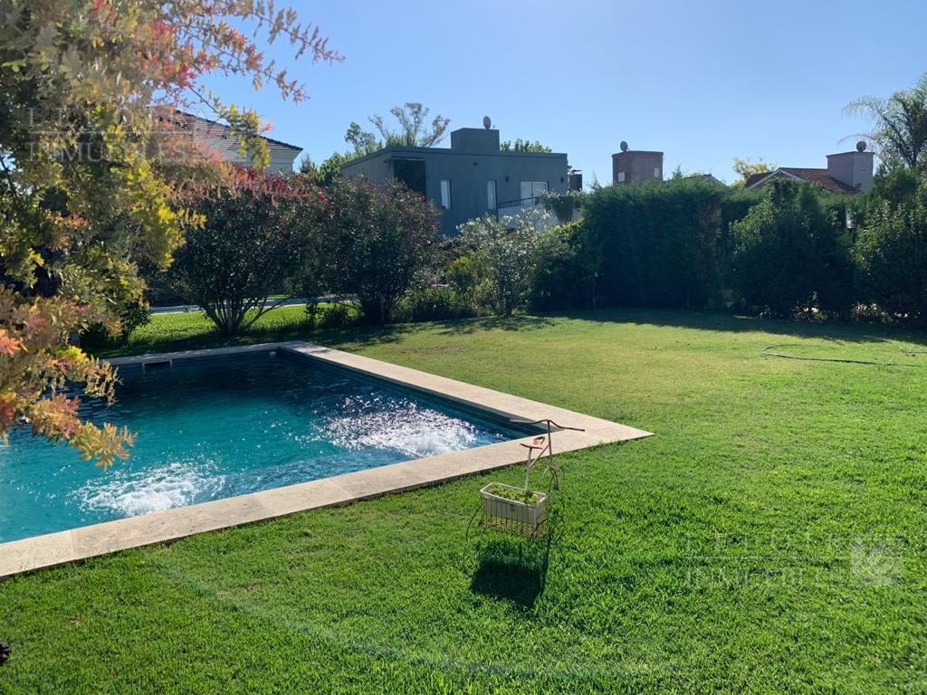 Casa en Venta en Ituzaingo, G.B.A. Zona Oeste