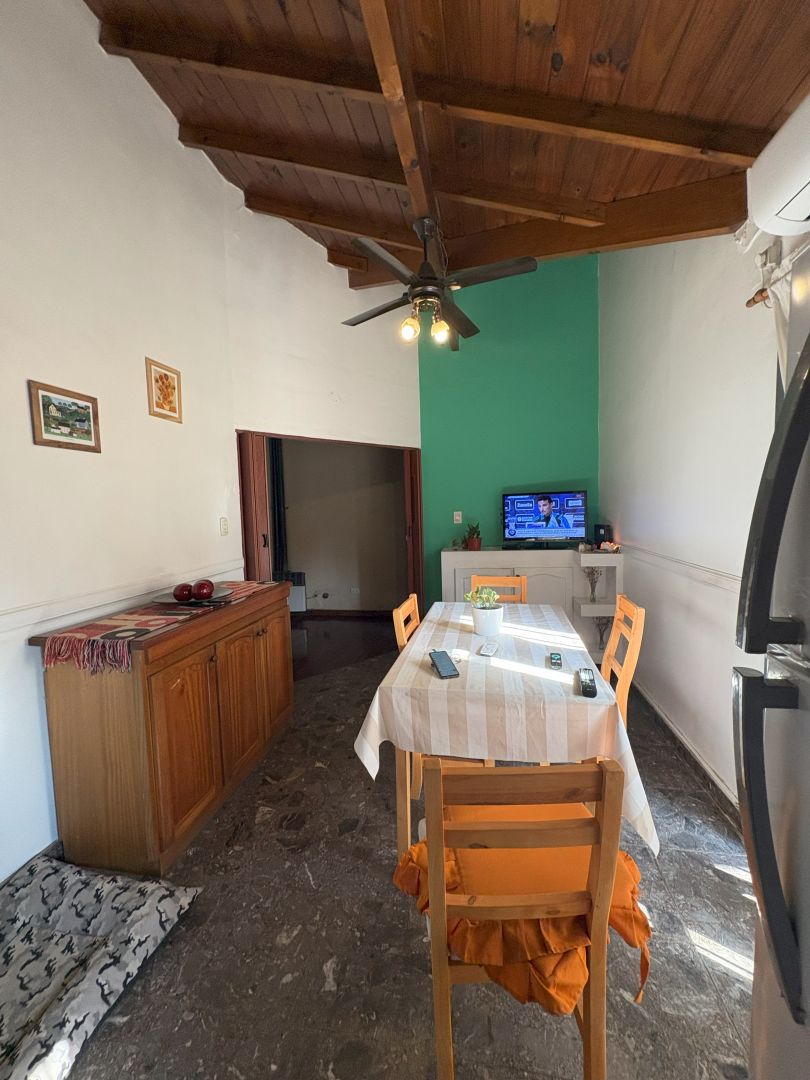 VENTA DE CASA EN Almirante Brown - Longchamps - 21